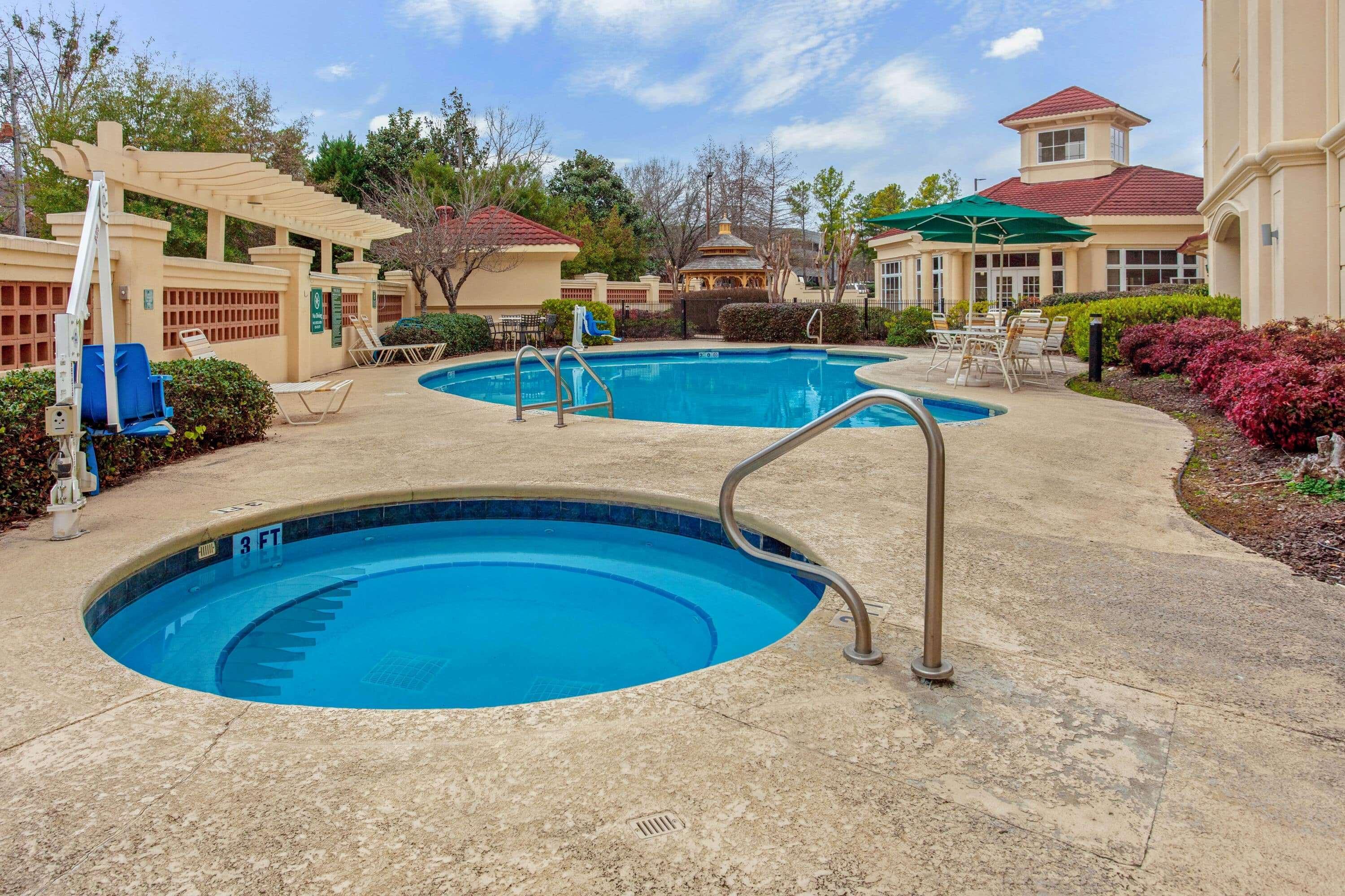 La Quinta By Wyndham Birmingham Hoover Extérieur photo