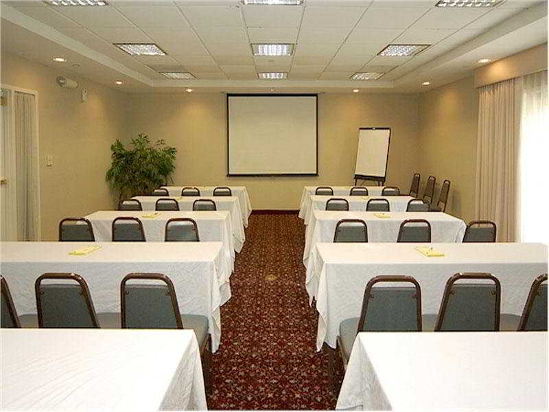 La Quinta By Wyndham Birmingham Hoover Extérieur photo